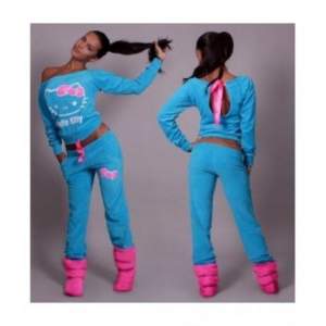 женские спортивные костюмы